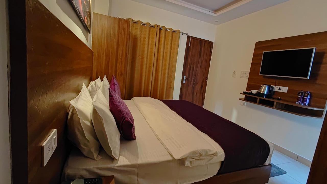 Perfect Stayz Premium Forest Valley Near Waterfall Rishīkesh Exteriör bild